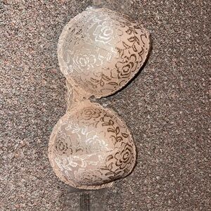 Backless Lace Sticky Bra